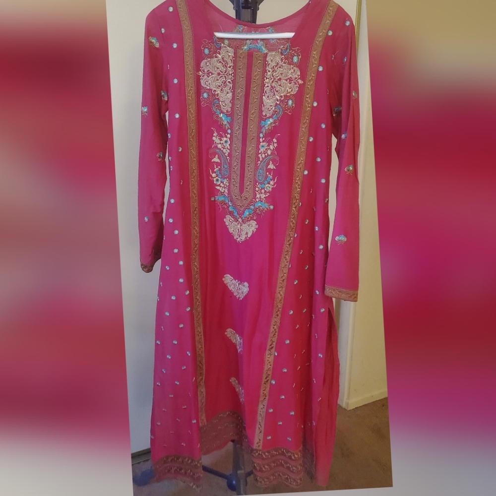 Casual Wear kurta with tie and Die scarf